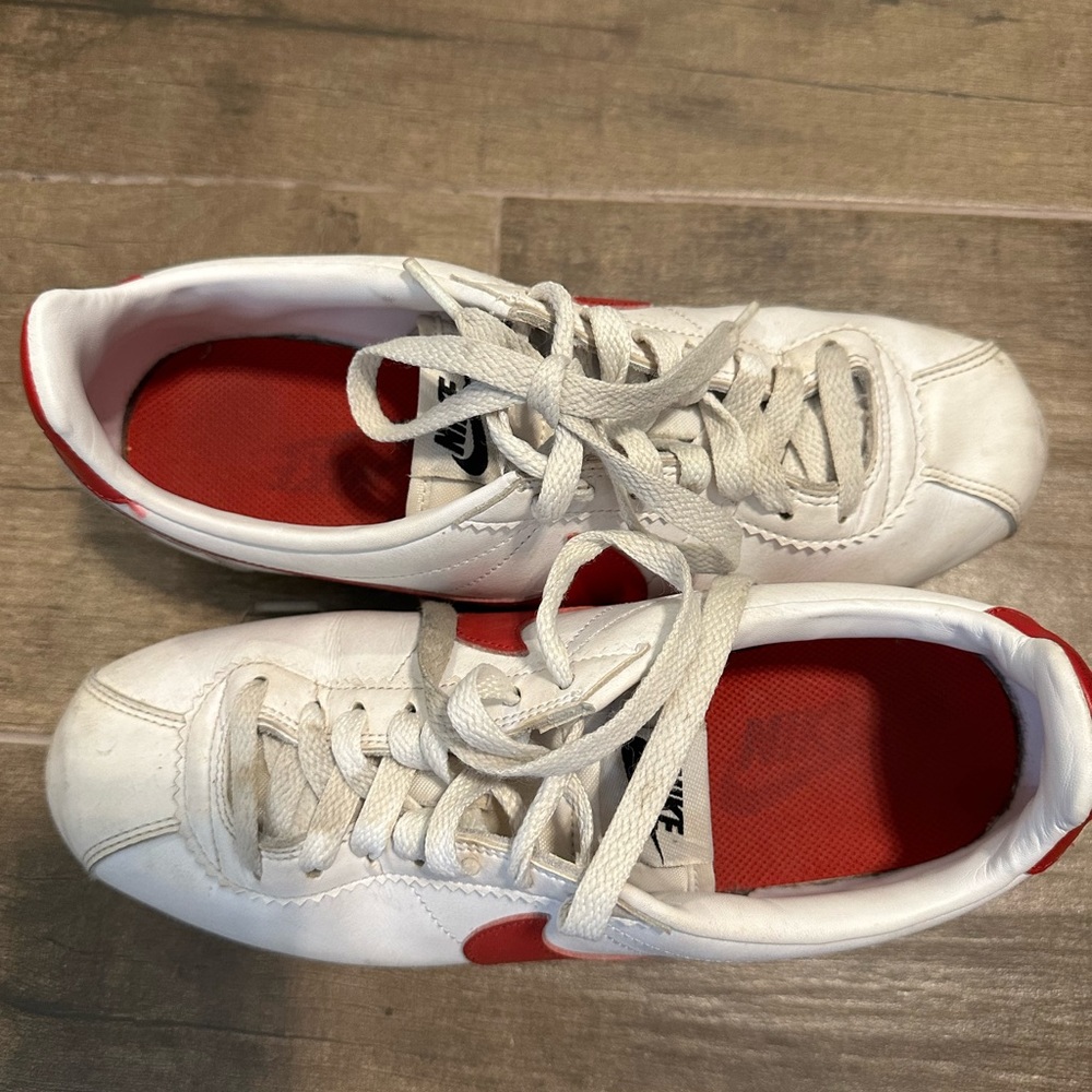 Nike Cortez- lightly used in great condition and in need of a cleaning